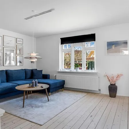 Yorick - 300m From The Sea By Interhome